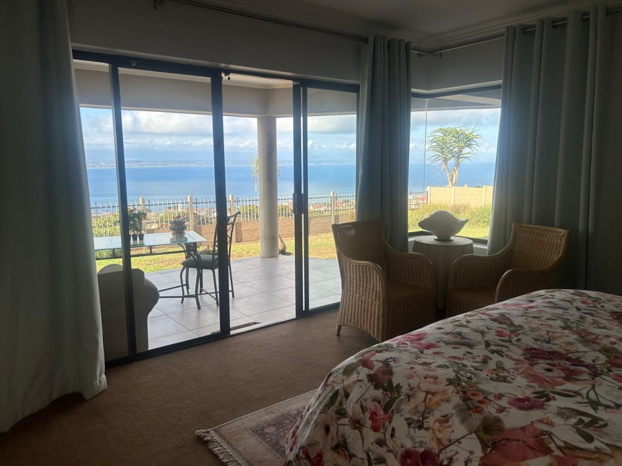 6 Bedroom Property for Sale in Da Nova Western Cape